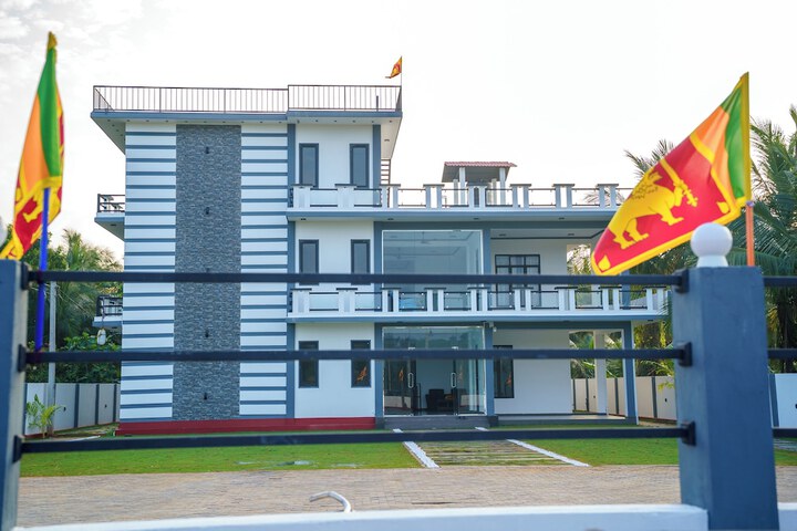 Nilaveli Royal Paradise