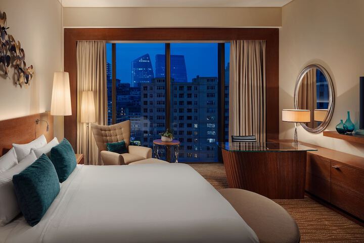 Room 27 of 154