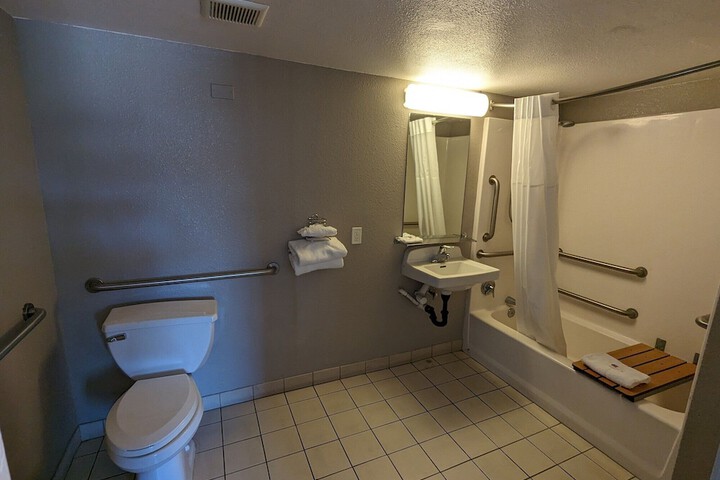 Room 75 of 99