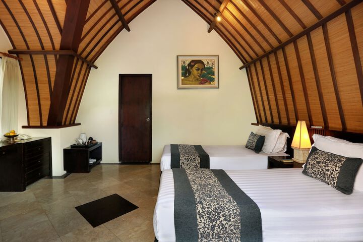 Room 7 of 91