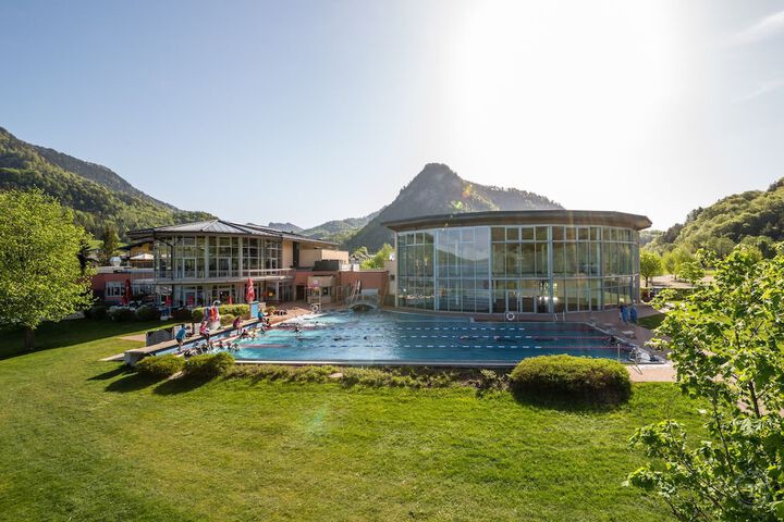 Pool 41 of 79