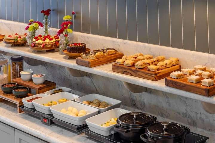 Breakfast/Coffee Service 14 of 15