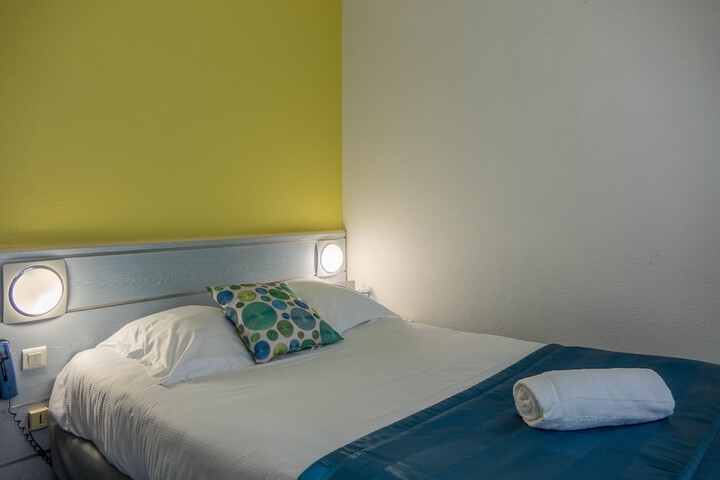 Room 3 of 21