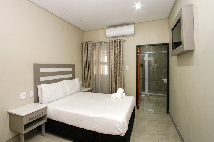 Room 7 of 21