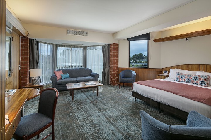 Room 21 of 56