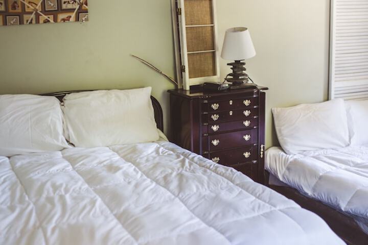 Room 22 of 61