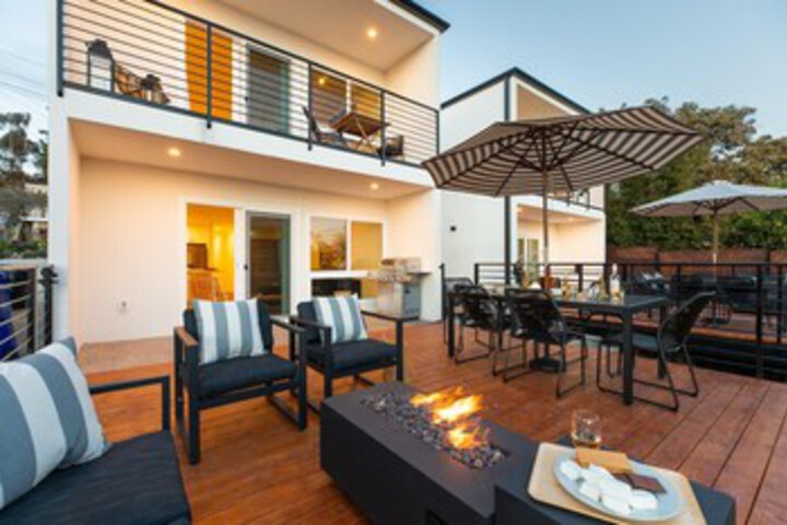 Terrace/Patio 12 of 27