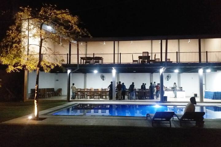 Pool 9 of 65