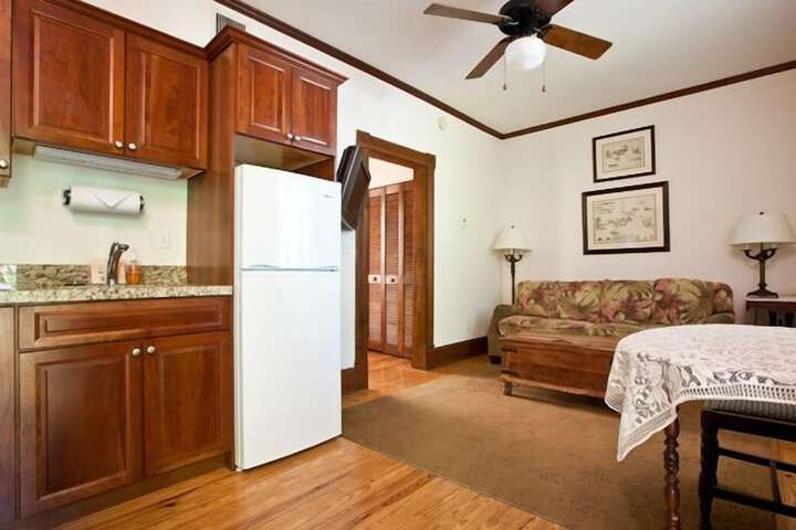 Private kitchenette