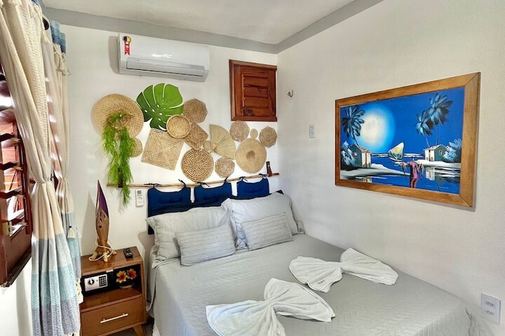 Room 13 of 76