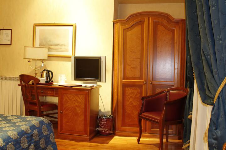 Room amenity