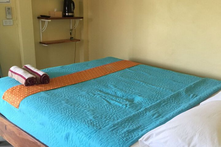 Room 16 of 95