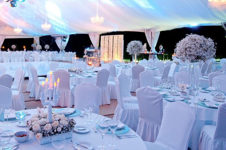 Ballroom/Hall 153 of 210