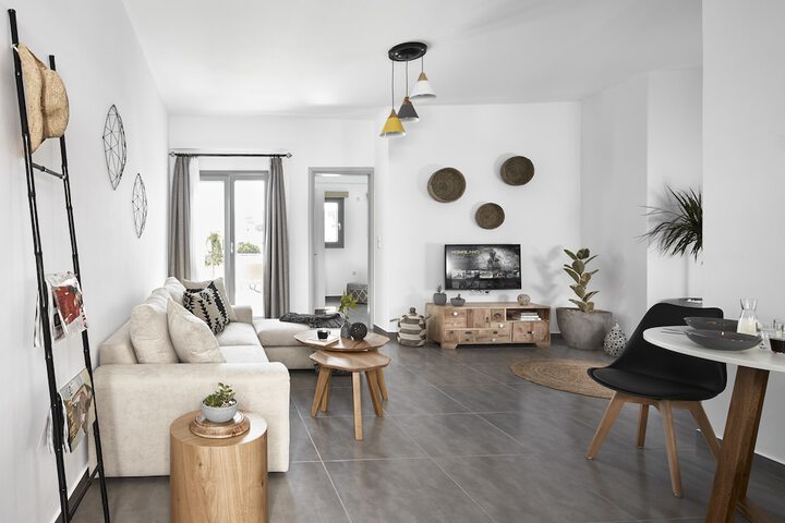 Pnoi Luxury Suites