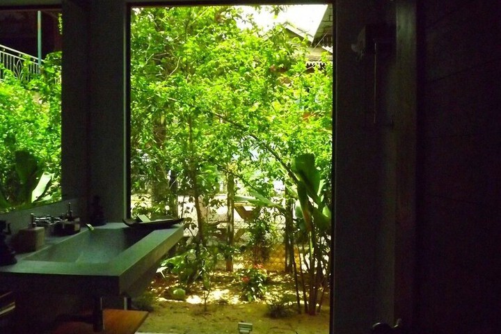 Room 20 of 48