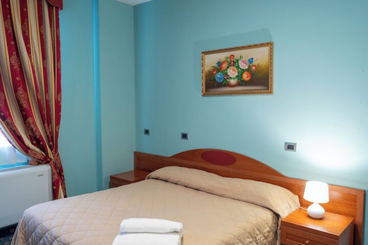 Room 25 of 55