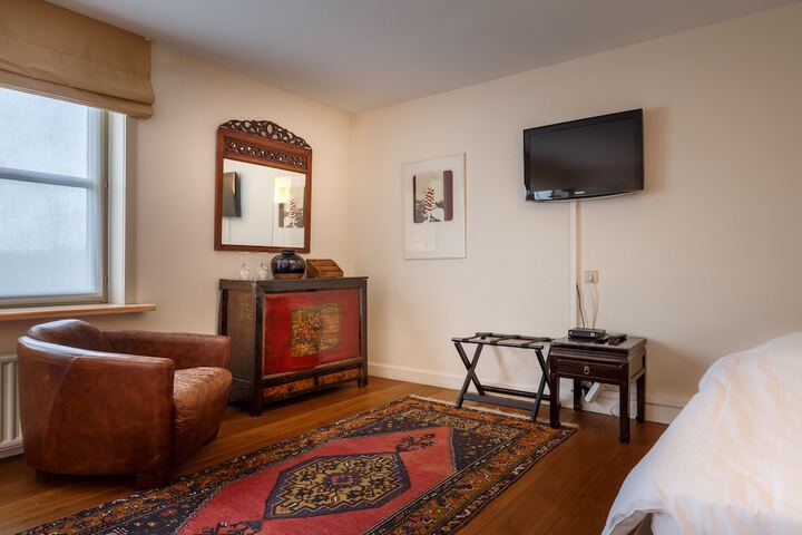 Room 12 of 26