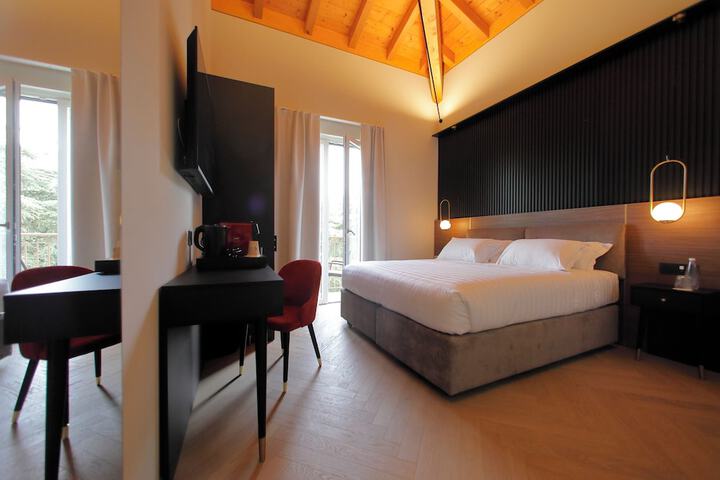 Room 10 of 57