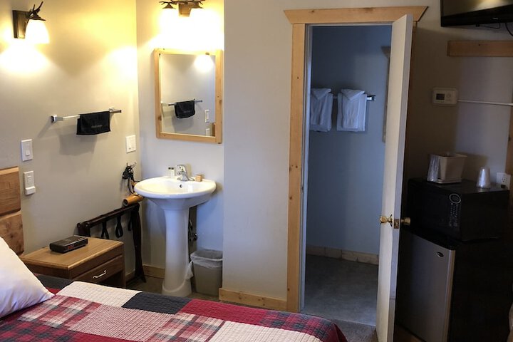 Room 54 of 92