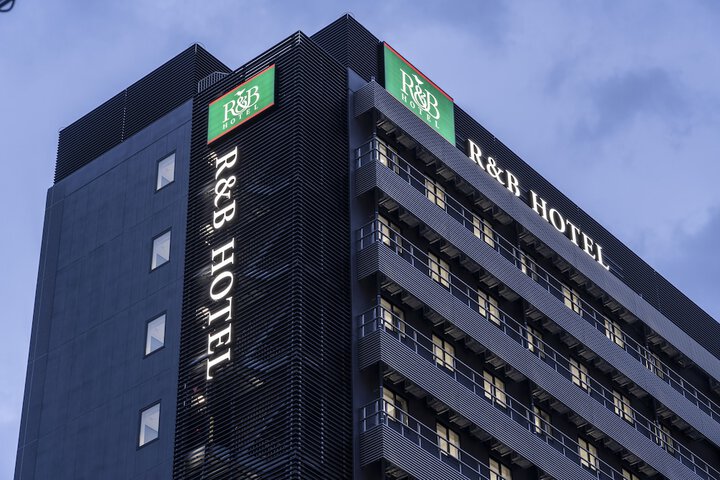 Hotel 33 of 33