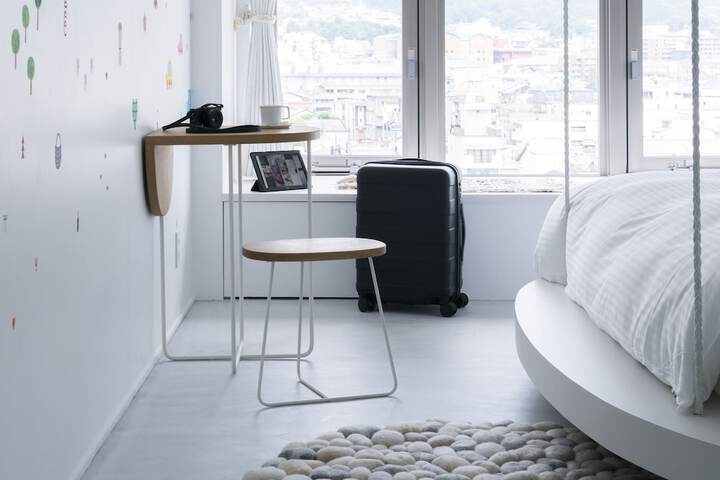 Room 54 of 118