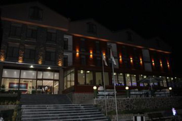 Hotel 14 of 35