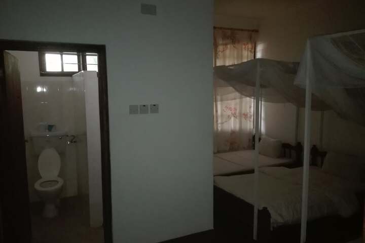 Room 42 of 57