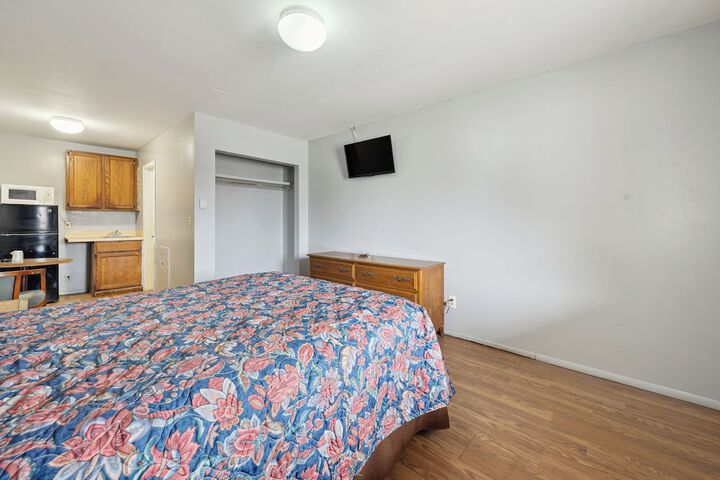 Room 12 of 44