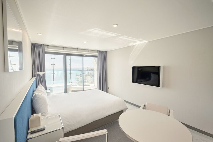 Room 7 of 29