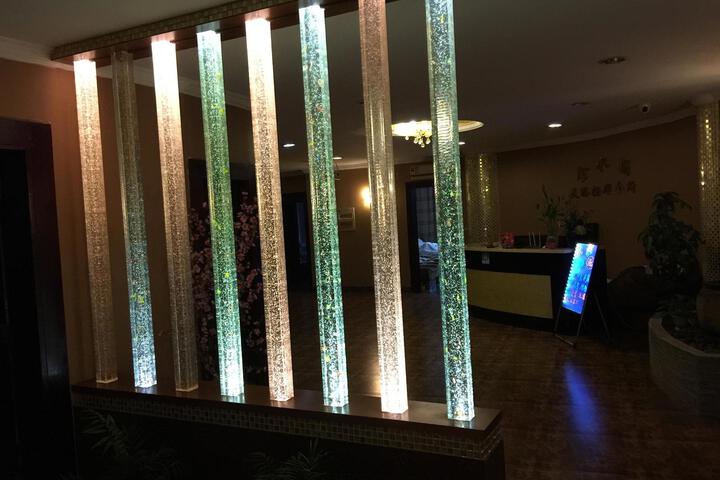 Changshu Imperial Business Hotel