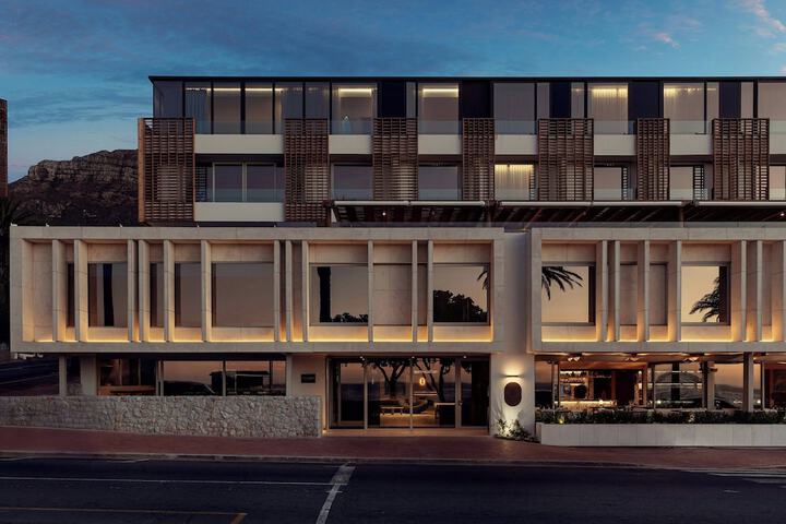 Hotel 74 of 75