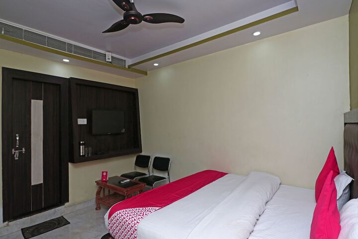 Room 15 of 39