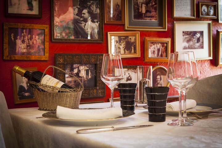 Dining 48 of 63