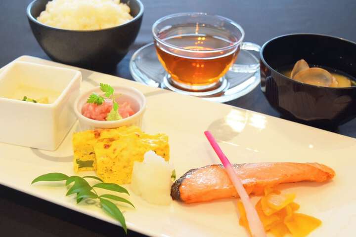 Breakfast/Coffee Service 13 of 22
