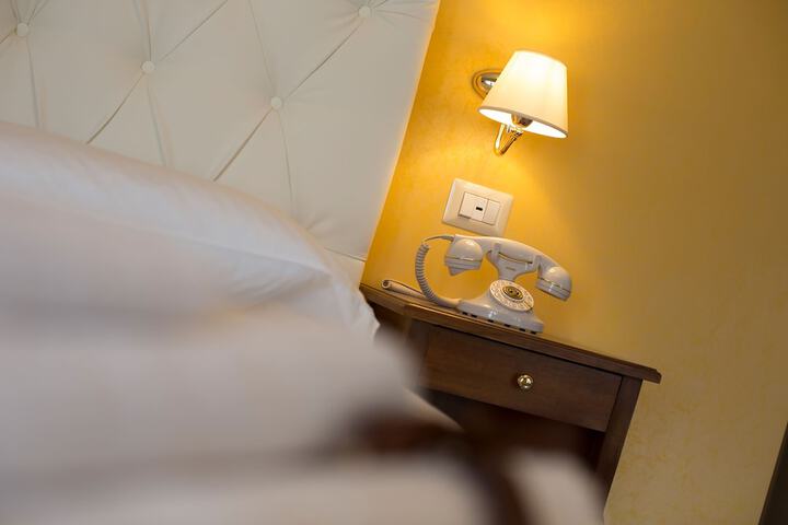 Room 15 of 44