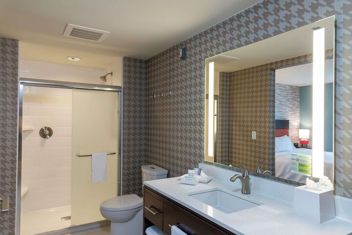 Bathroom shower