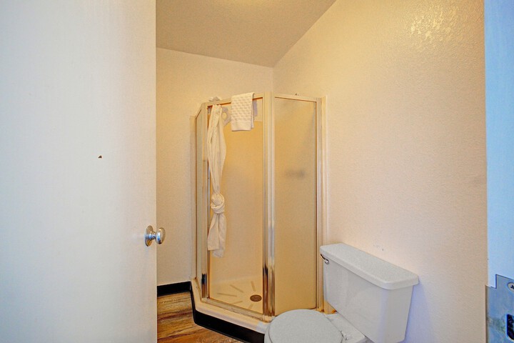 Room 25 of 35