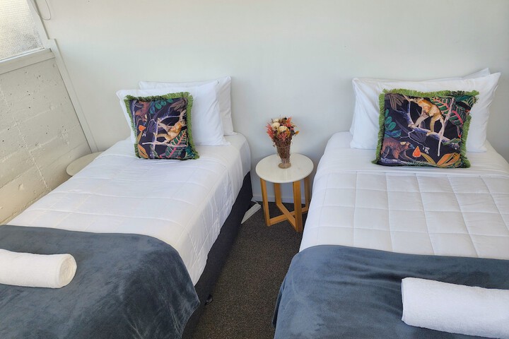 Room 15 of 123