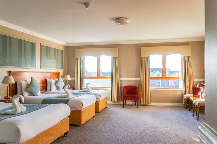 Room 22 of 41