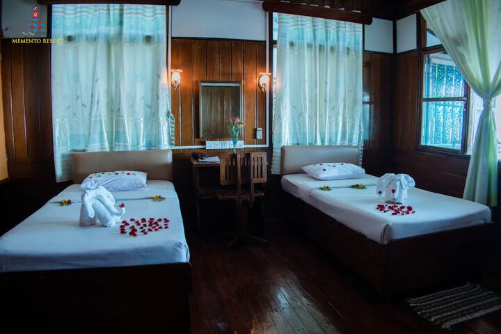Room 10 of 61