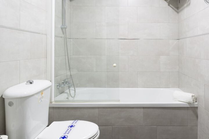 Bath Photo