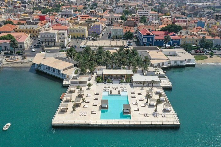 Mansa Marina Hotel
