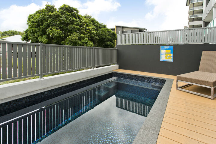 Pool 20 of 21