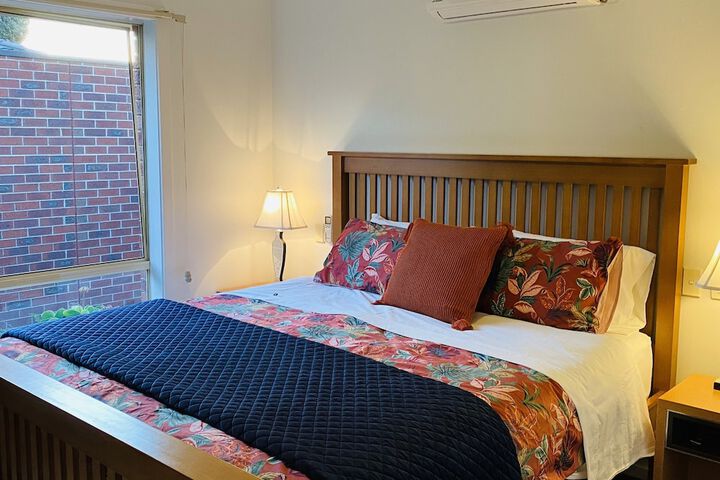 Room 4 of 14