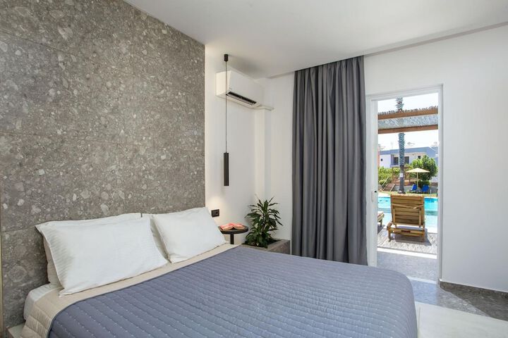 Room 12 of 56