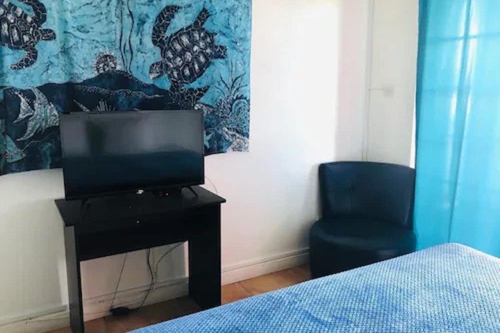 Room 9 of 52