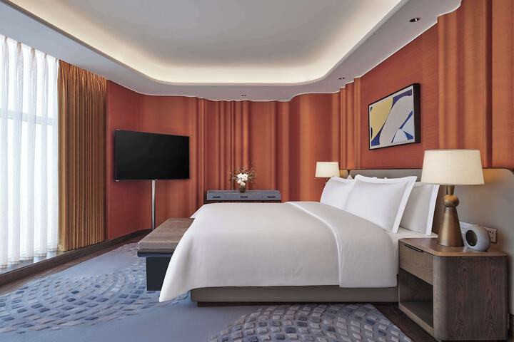 Room 25 of 60