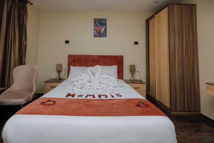 Room 35 of 58