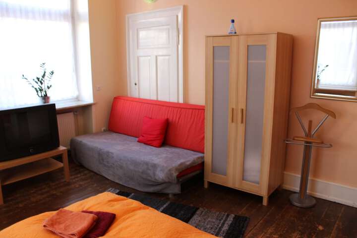 Room 2 of 12