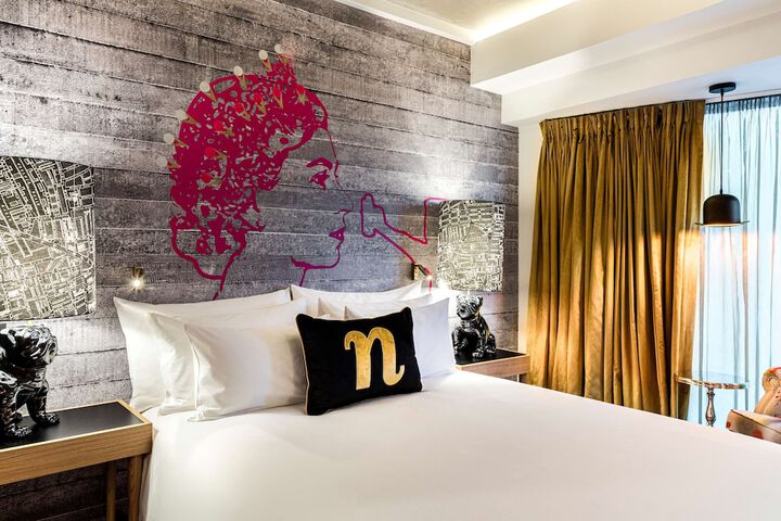 Room 17 of 97